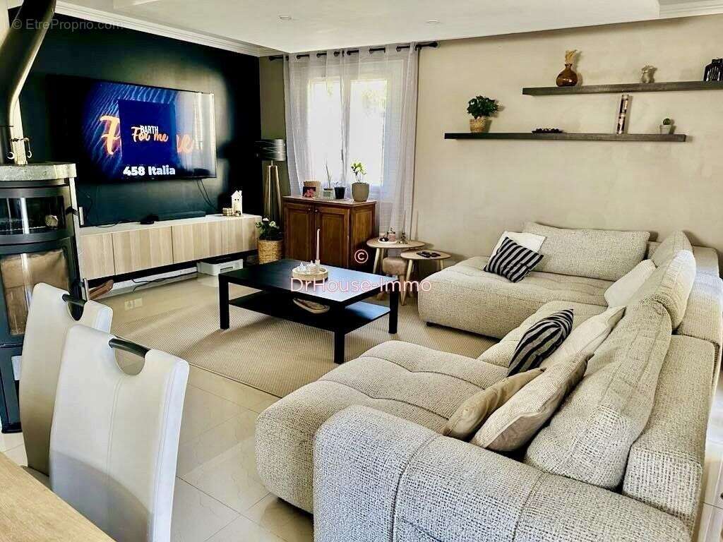 Maison 112 m² à Cahors  - photo 3