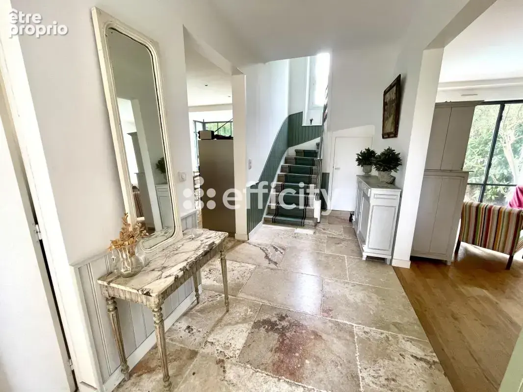 Maison 10 pièces 222 m² à vendre à Nantes (44100) - photo 8
