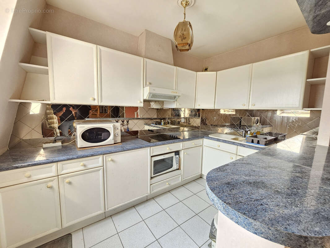 Appartement à CHEPTAINVILLE