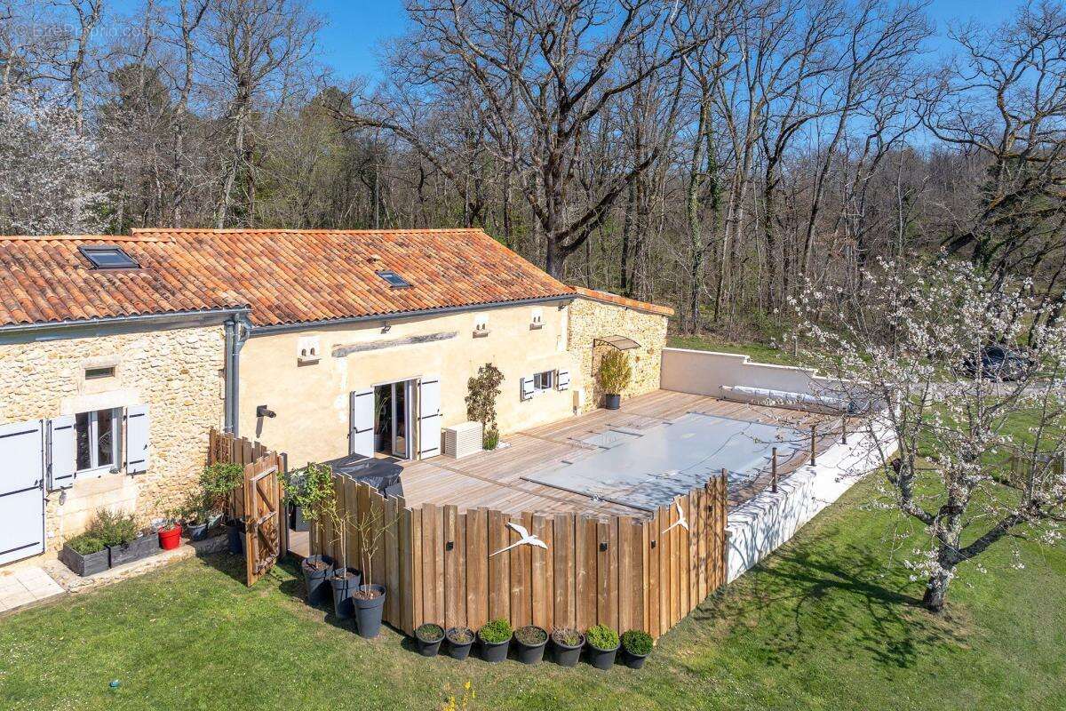 Maison à VILLAMBLARD