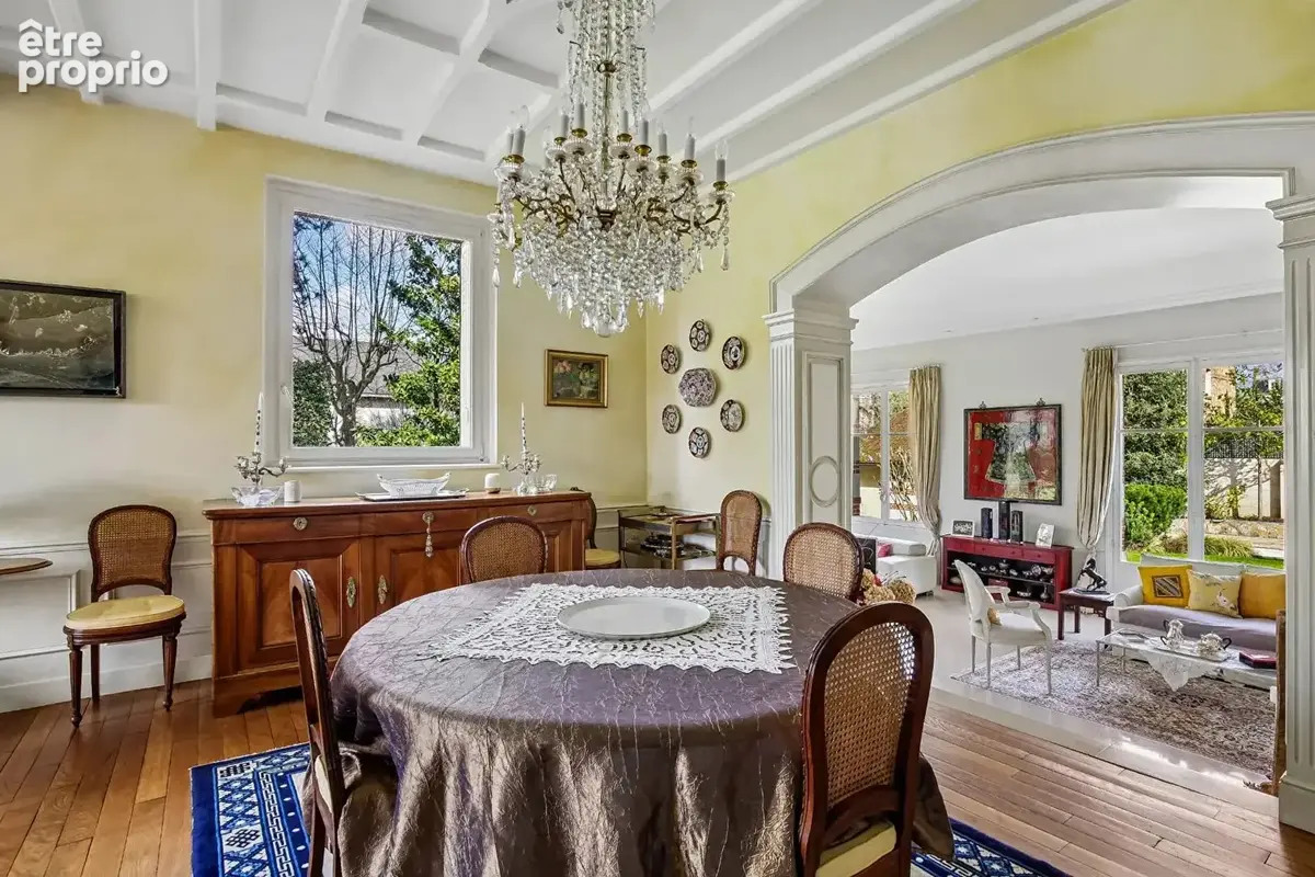Le vesinet sud - magnifique propriete de 308 m² -  6 chambres - terrain 1541 m²  - piscine - dependance amenagee 18 m² - - photo 6
