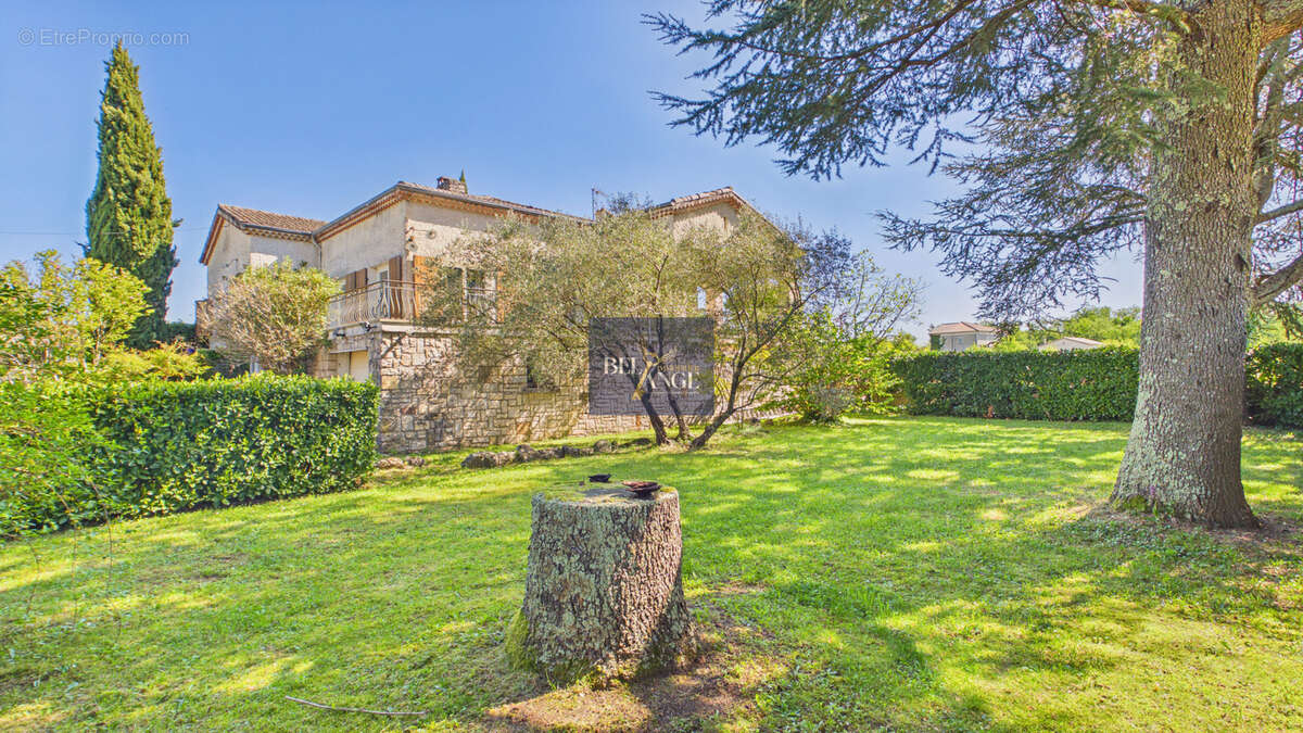 Maison à BERRIAS-ET-CASTELJAU