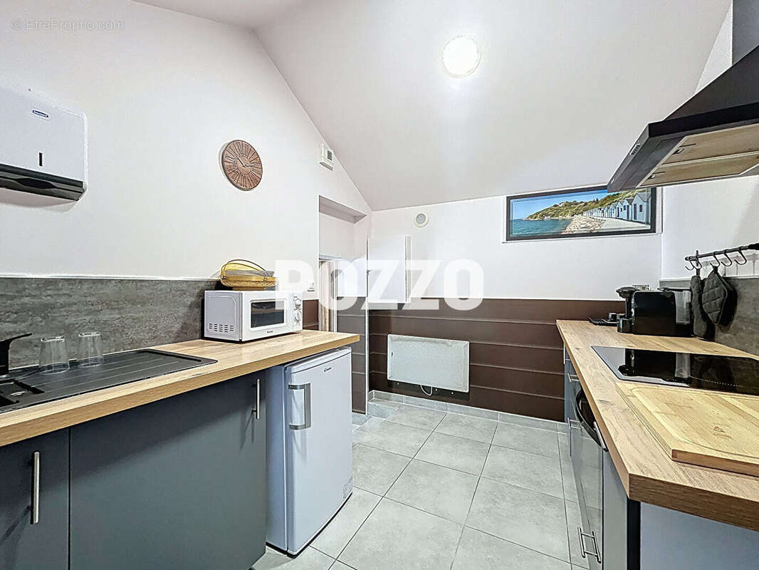 Maison  de bourg - Barneville Carteret 75 m2 - très bon état - maison + jardin  - deux chambres - photo 5