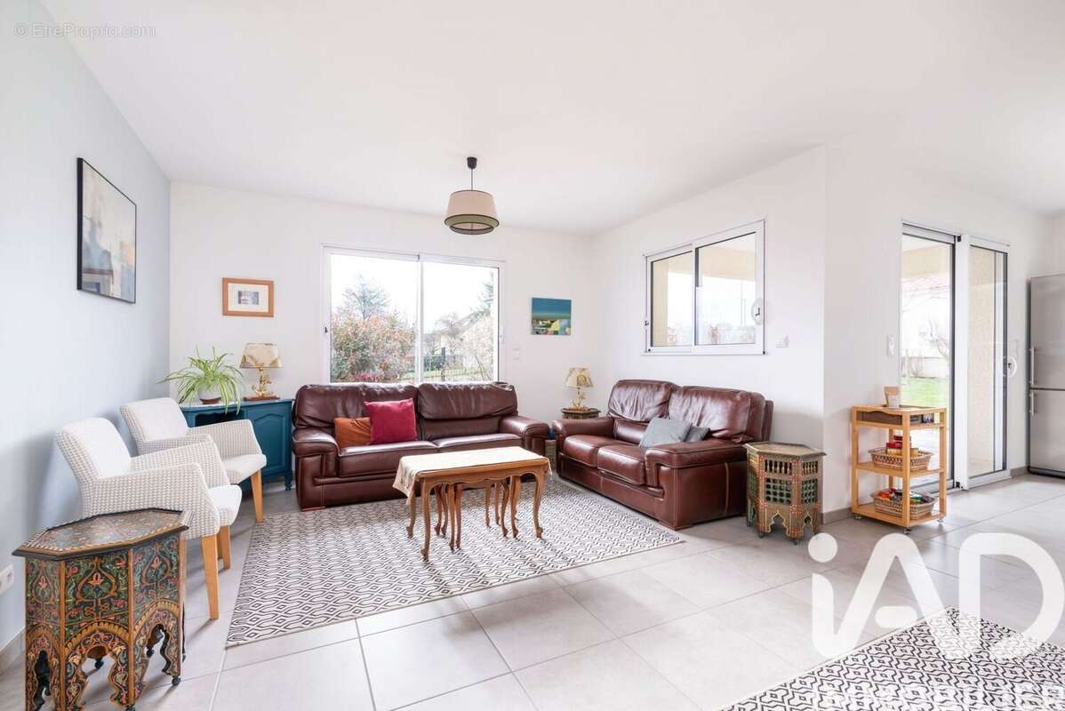 Photo 7 - Maison à COMMELLE-VERNAY