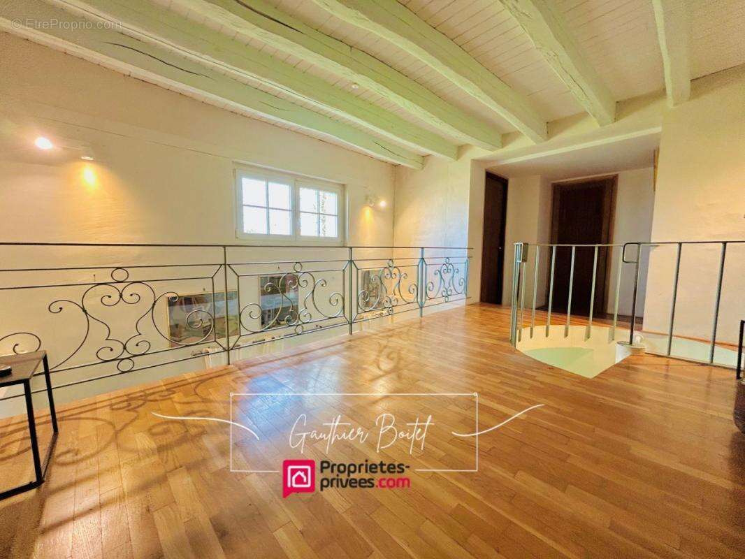 Maison à COULOMMIERS