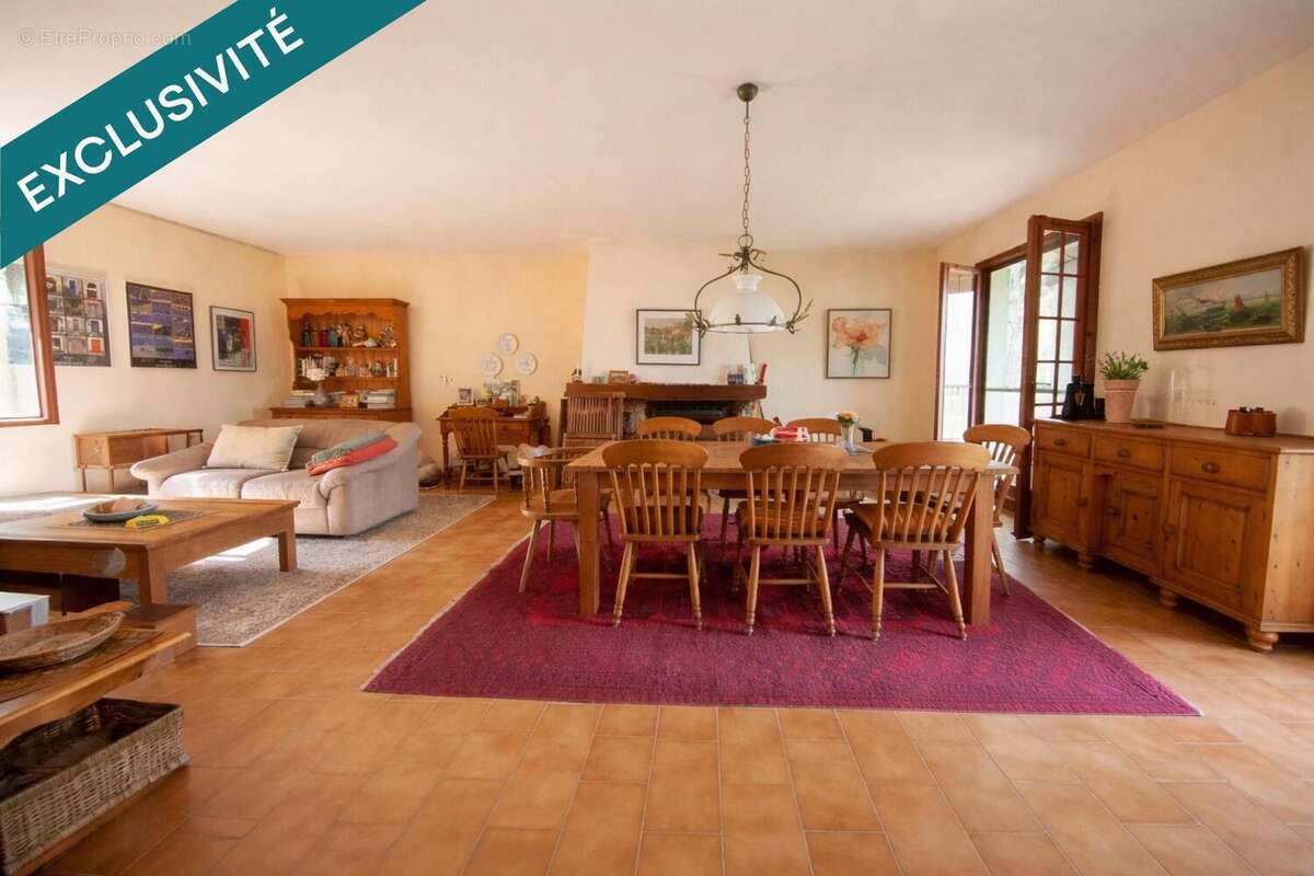 Photo 3 - Maison à LE BEAUSSET