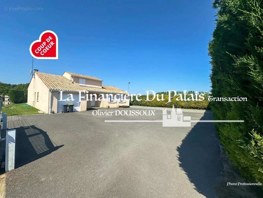 Maison à LES MATHES