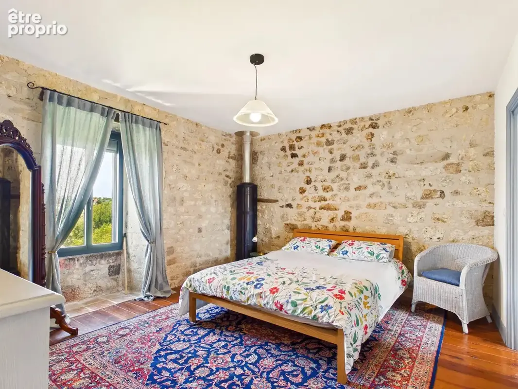 Maison en pierre rénovée avec 4 chambres et 4 salles d'eau dans le « Triangle d'Or » de Gaillac - photo 15