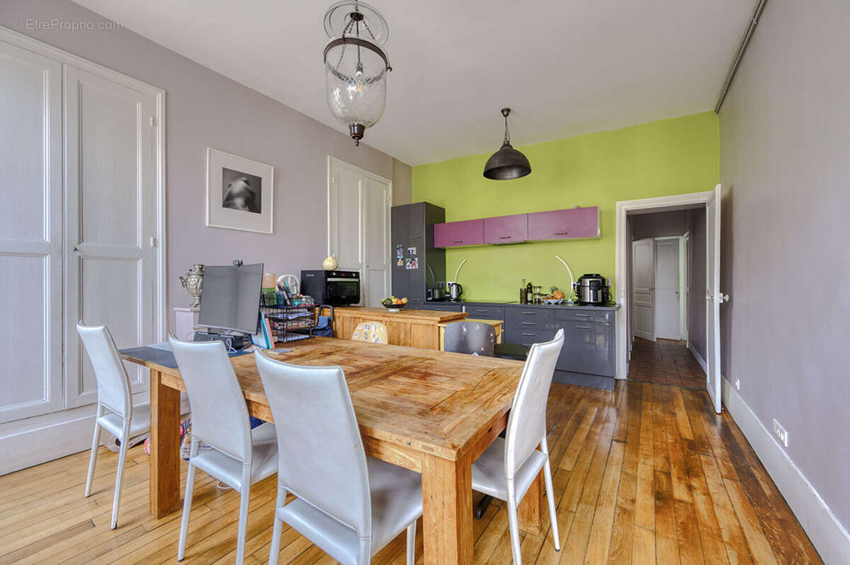 Appartement à VERSAILLES