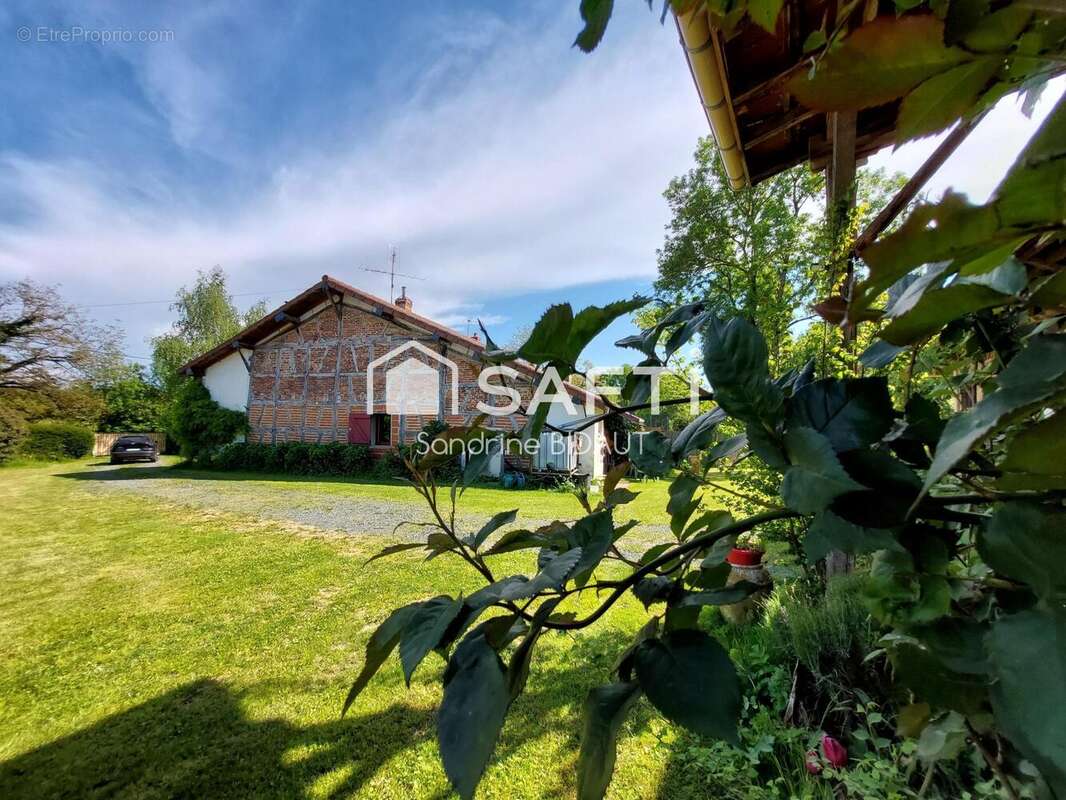 Photo 2 - Maison à MONTPONT-EN-BRESSE