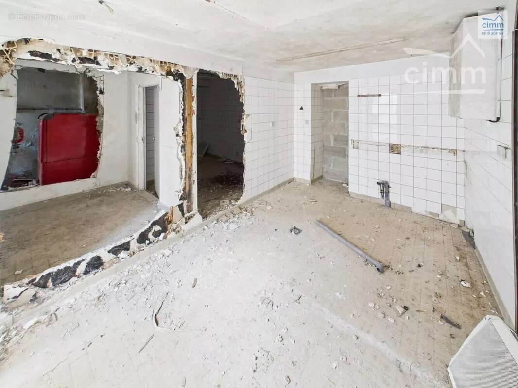 Maison à BOURG-DES-COMPTES