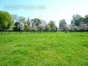 Terrain à LE MERIOT