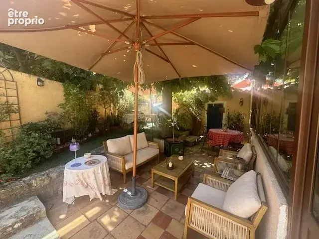 Maison de charme 150 m2 en parfait etat  - 360 m2 jardin avec piscine - photo 2