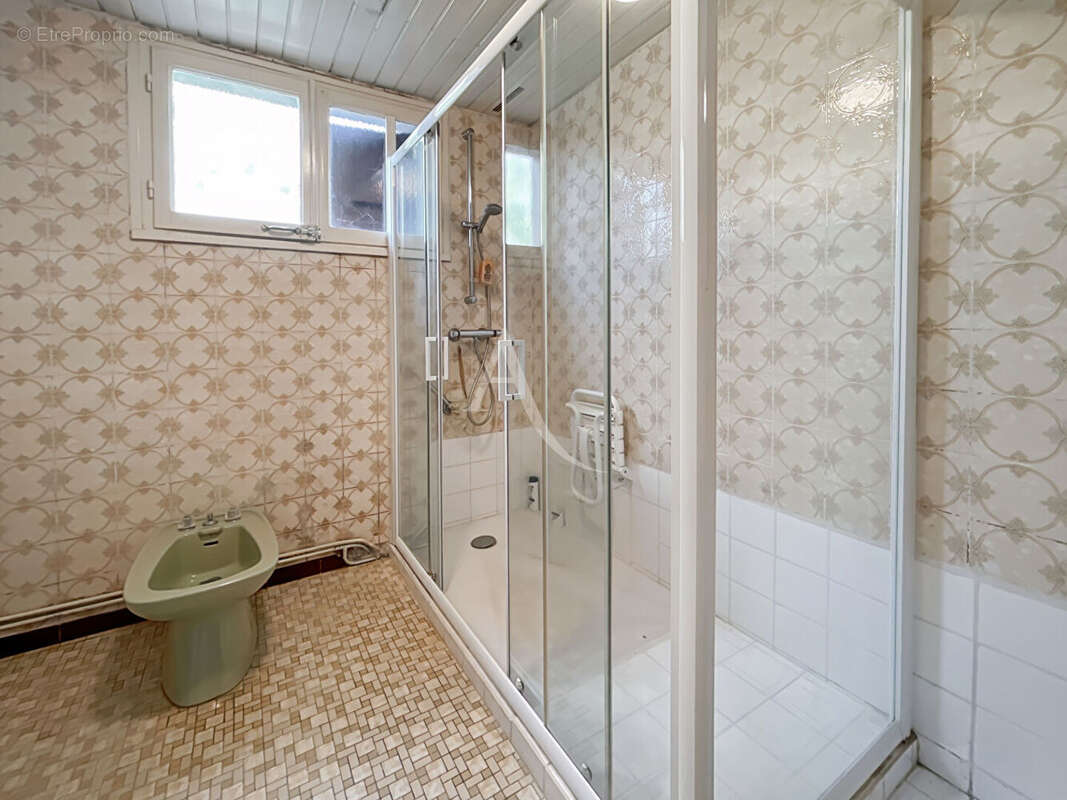 Maison à rénover à Sainte Radégonde Des Noyers - photo 9