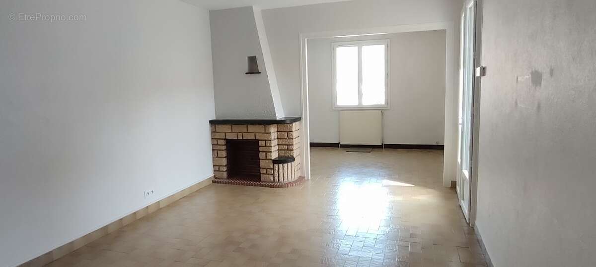 Maison à LALINDE