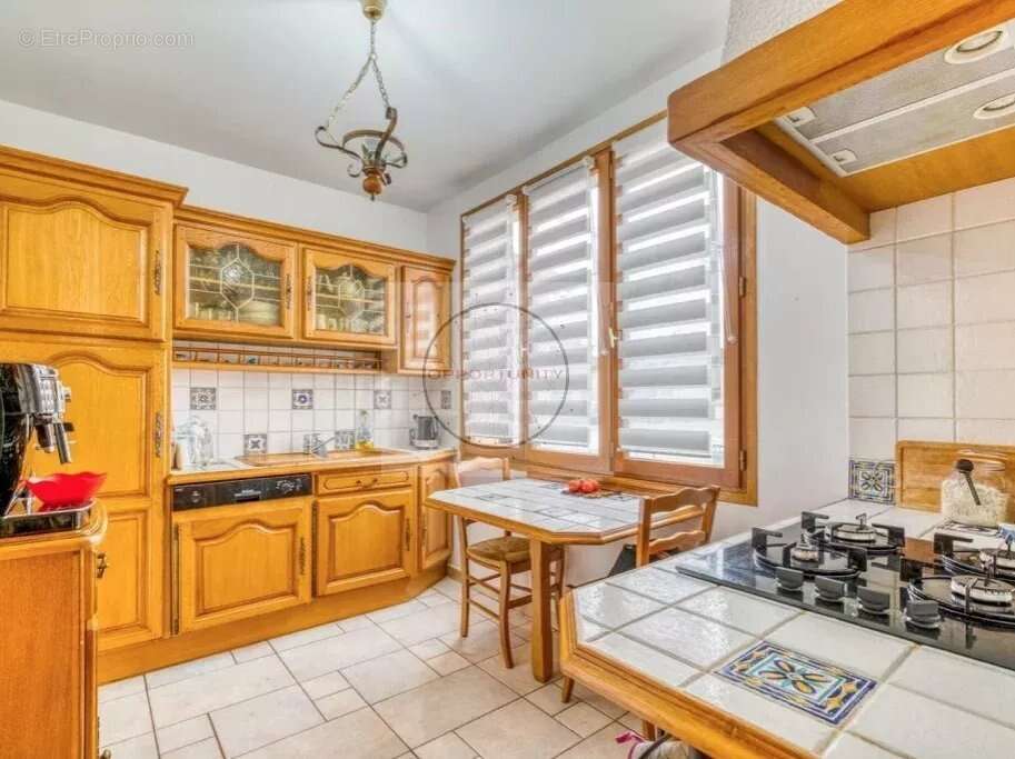 Maison à HOUILLES