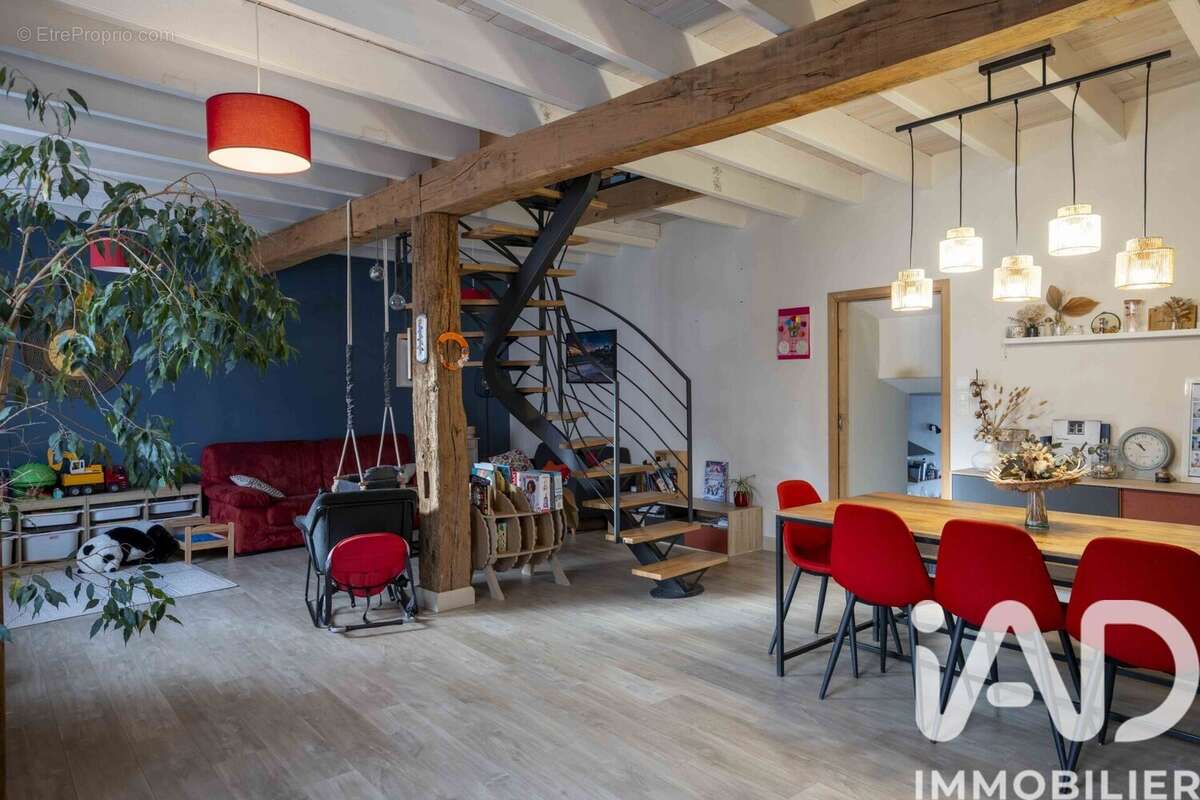 Photo 2 - Maison à MOUILLERON-EN-PAREDS
