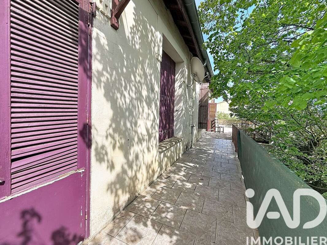 Photo 8 - Maison à PUIMISSON