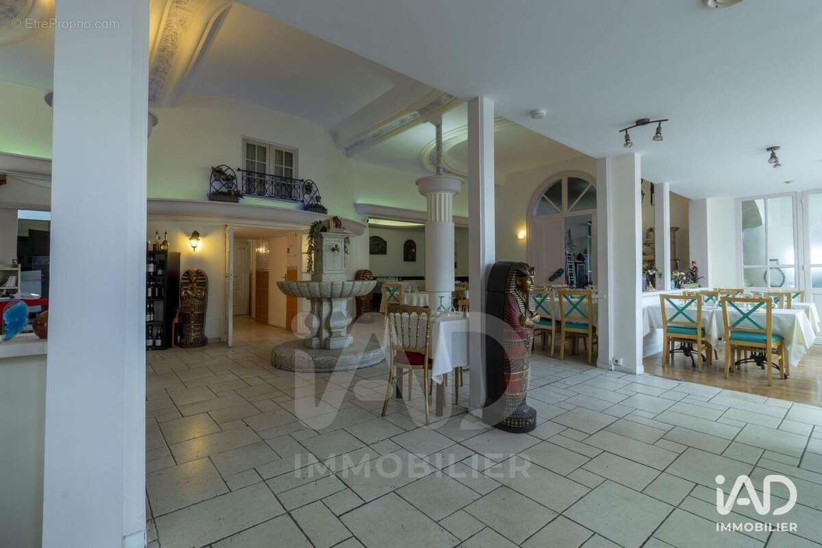 Photo 9 - Commerce à MONTMORENCY