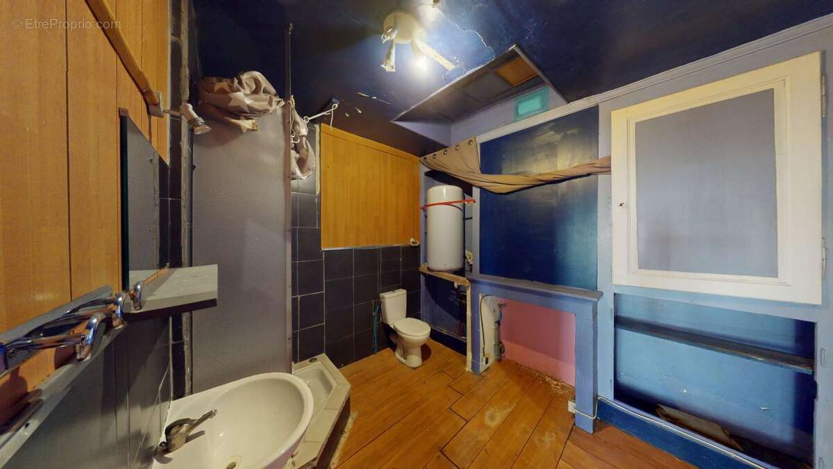 Maison à vendre divisible en 3 appartements - photo 17