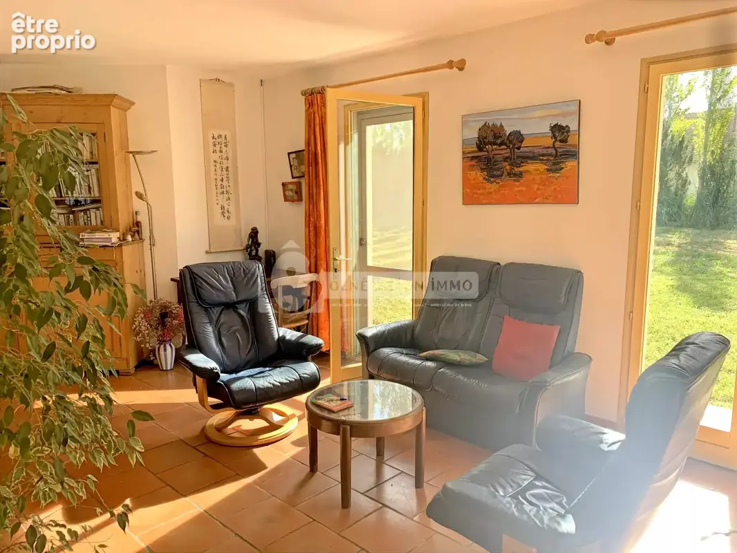 Villa à vendre à la campagne sur un terrain de 3 000 m² - photo 9