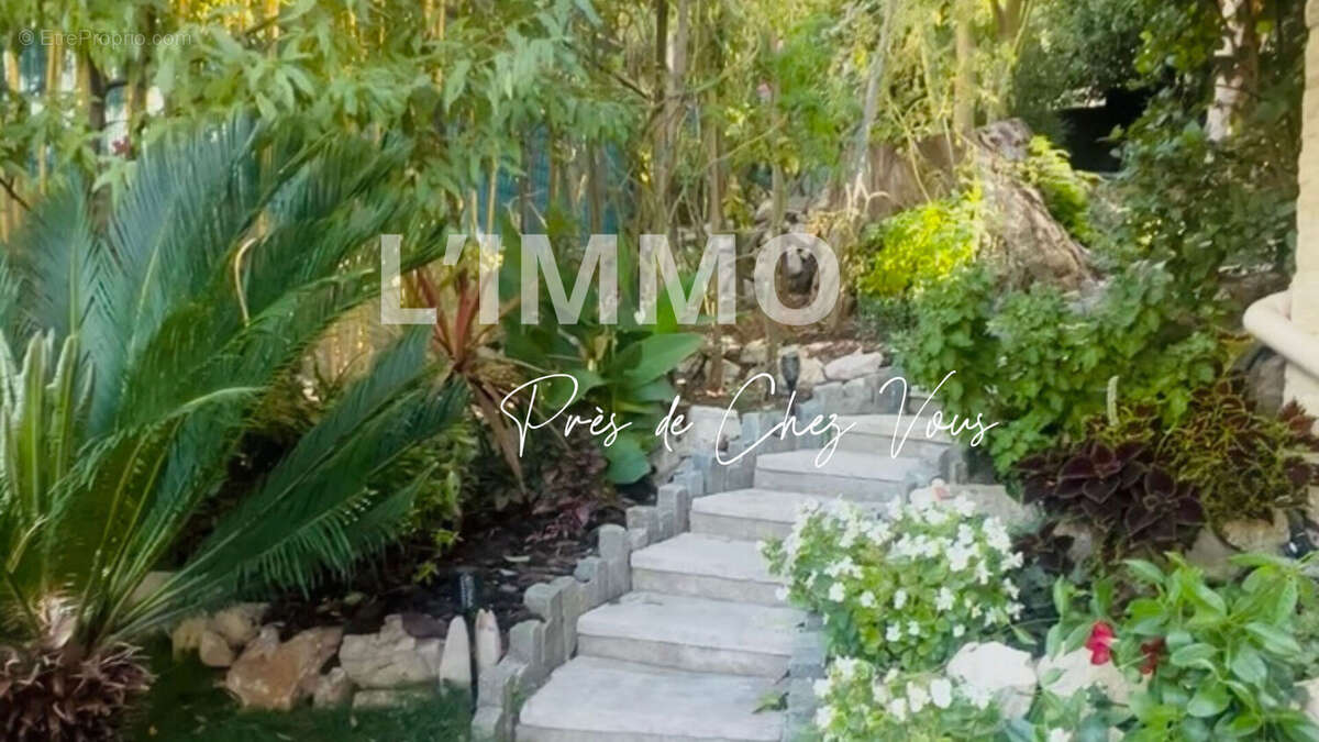 Maison à MARSEILLE-11E