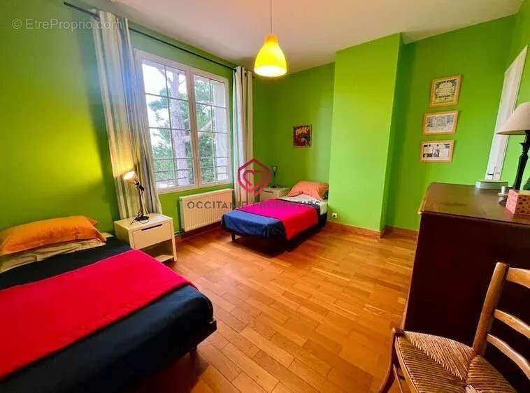 Corps de Ferme avec piscine, dépendances et vue - photo 14