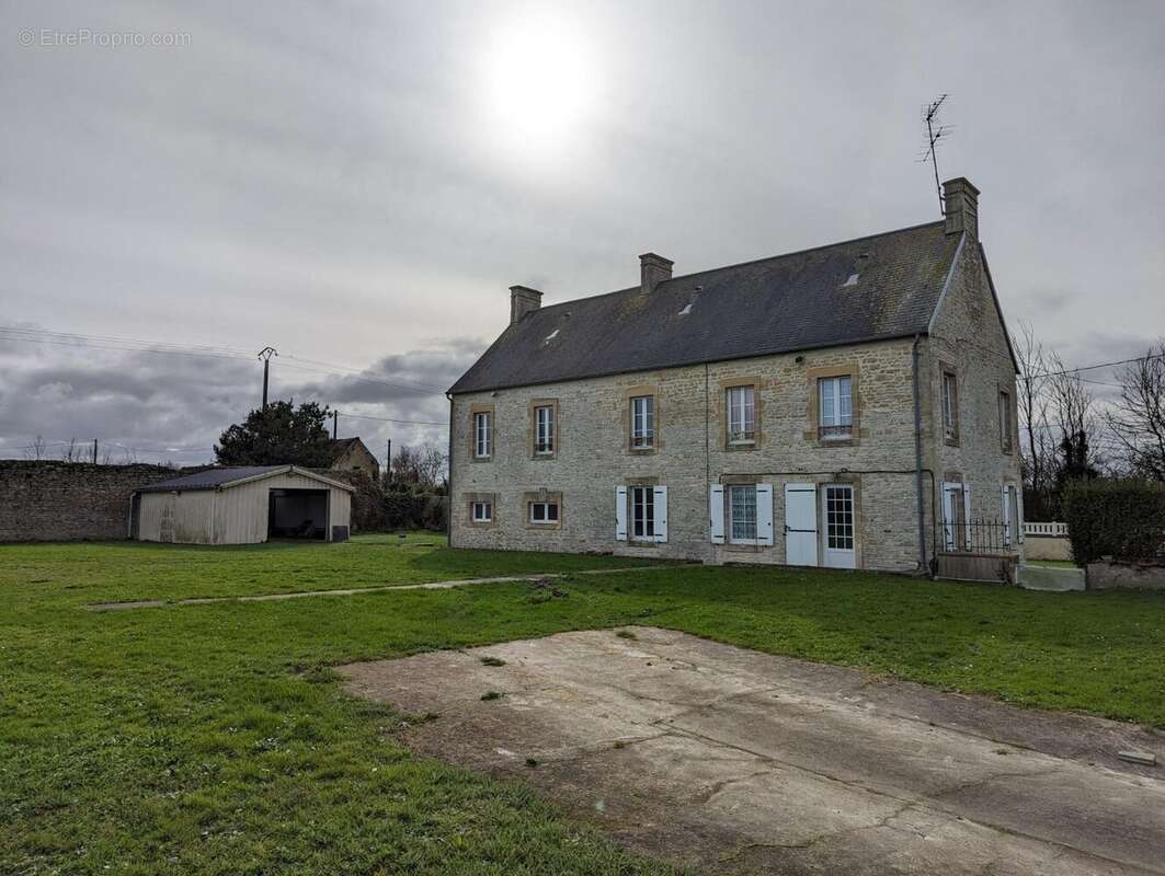 Maison à GEFOSSE-FONTENAY