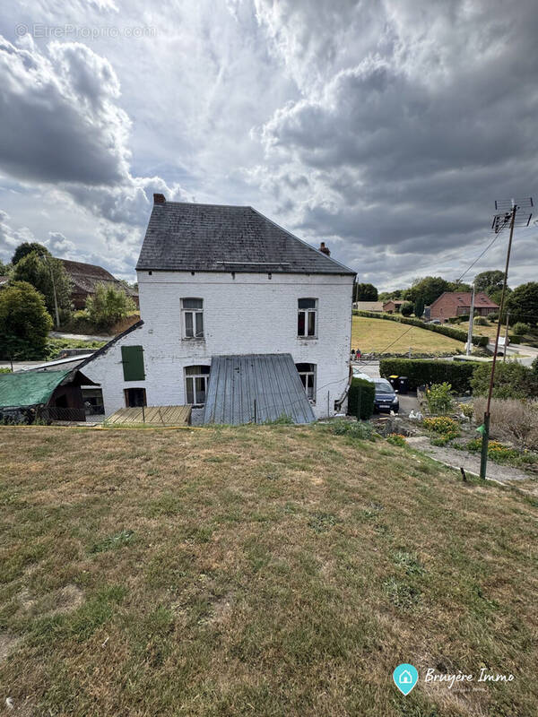 Maison à MECQUIGNIES