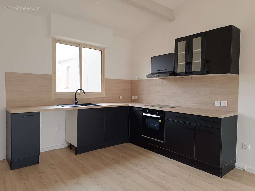 Cuisine - Appartement à NARBONNE