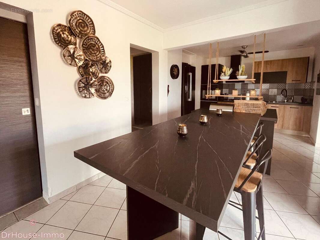 Maison à L'ETANG-SALE