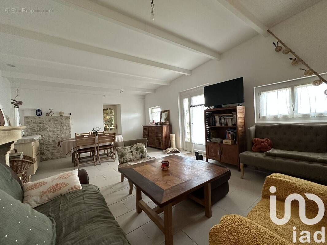 Photo 1 - Maison à MARENNES