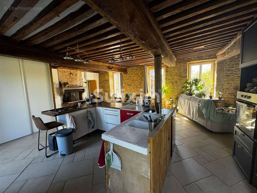 Maison à TOUTRY