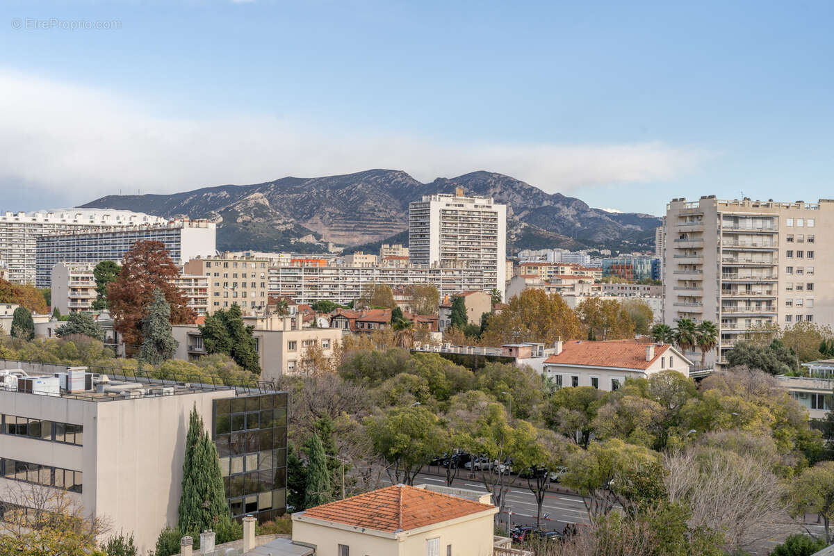 Appartement à MARSEILLE-8E