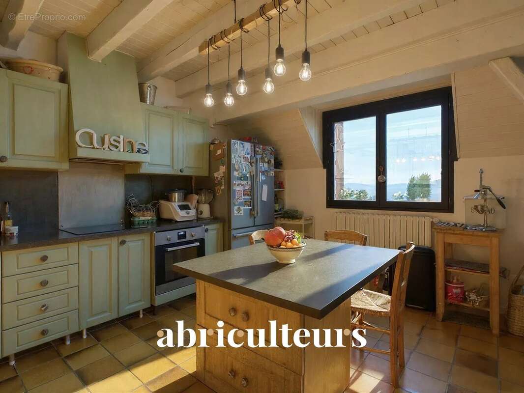 Maison à CHARVONNEX