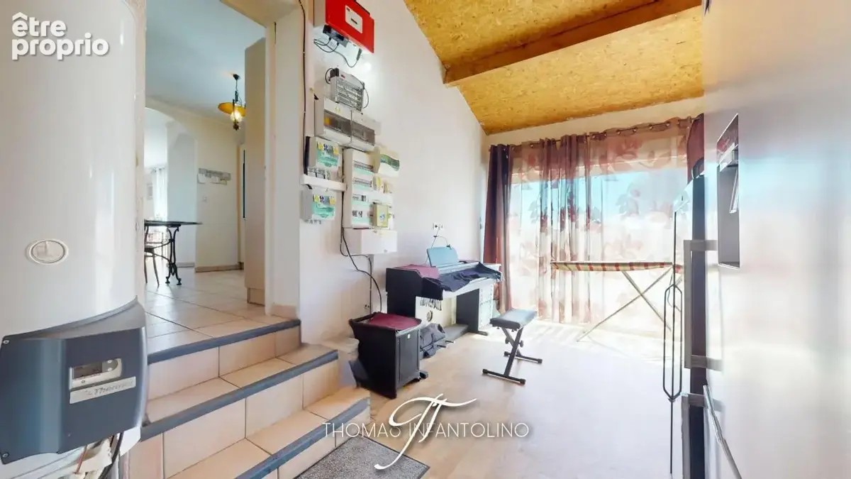 En exclusivite - plain pied - 4 chambres - piscine - panneaux solaire - photo 16