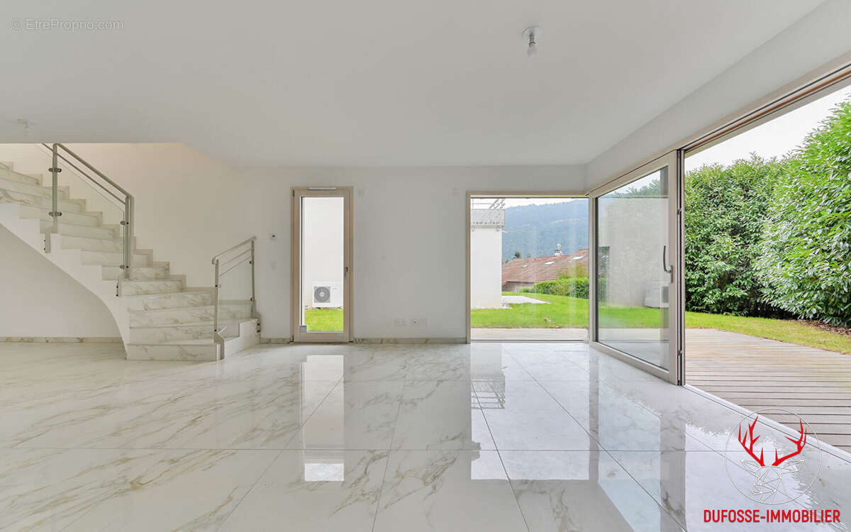 Annecy - Villa T4 125 m² - photo 13