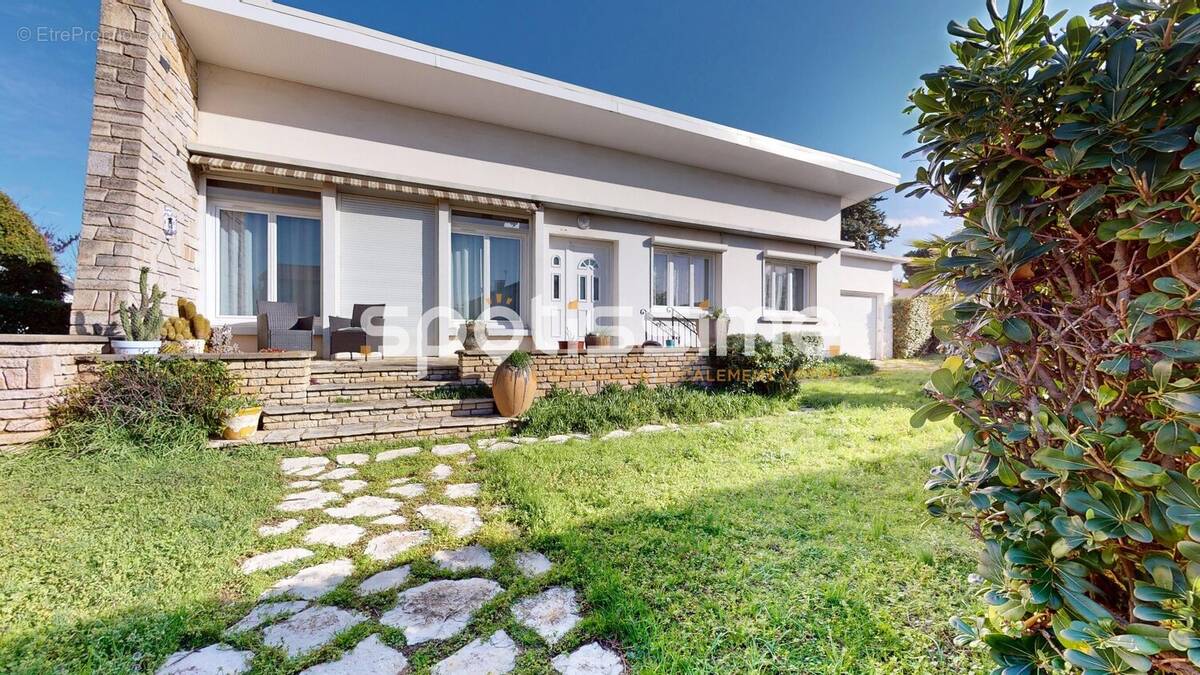 Maison à AGDE