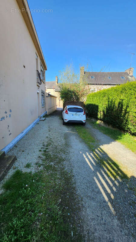 Maison à CHATEAUNEUF-D'ILLE-ET-VILAINE
