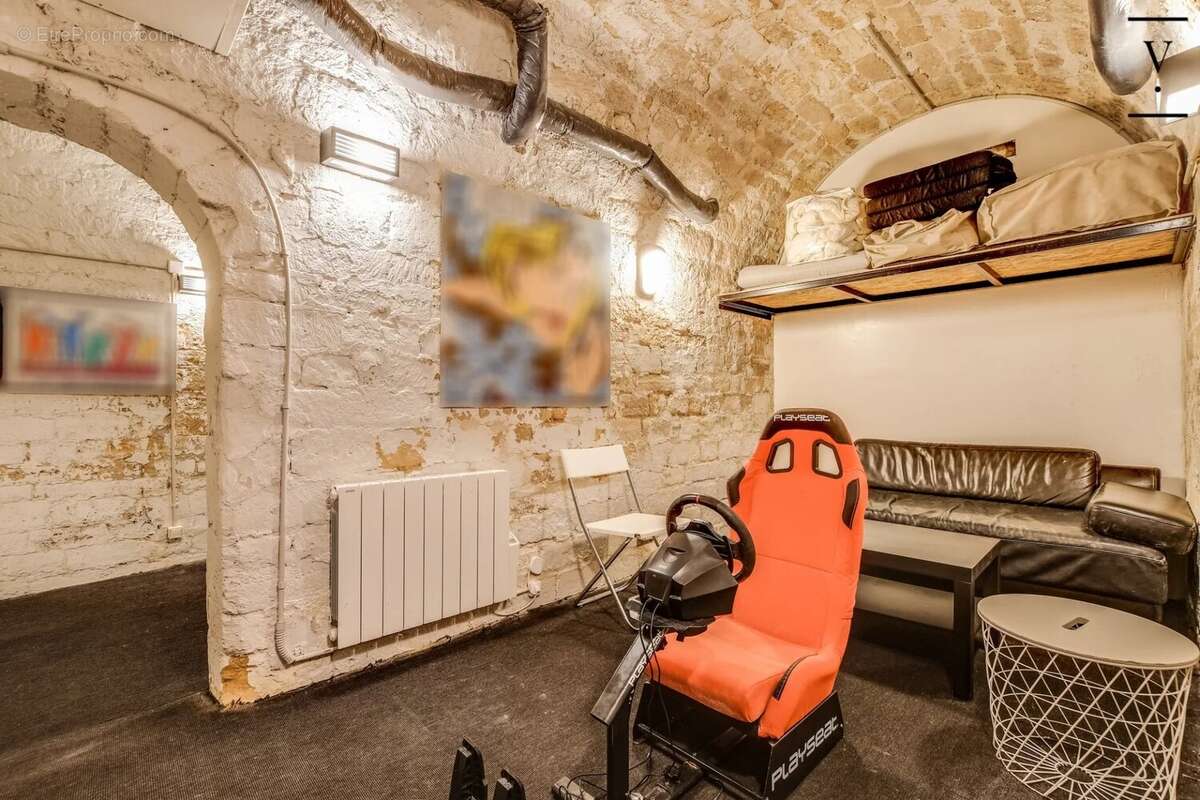 Appartement à PARIS-11E