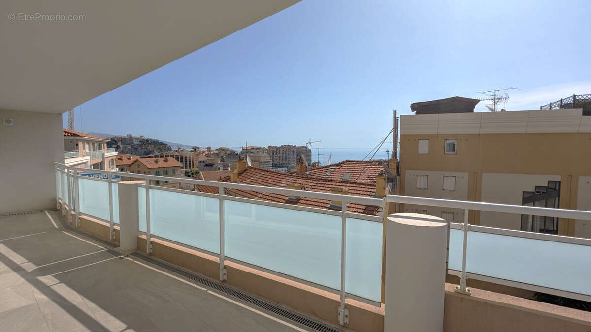 Appartement à CAP-D'AIL