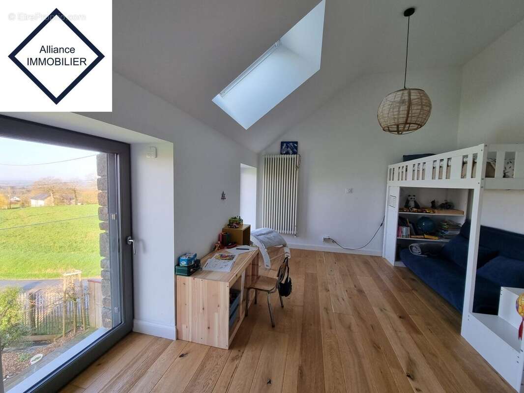 Maison à BECHEREL