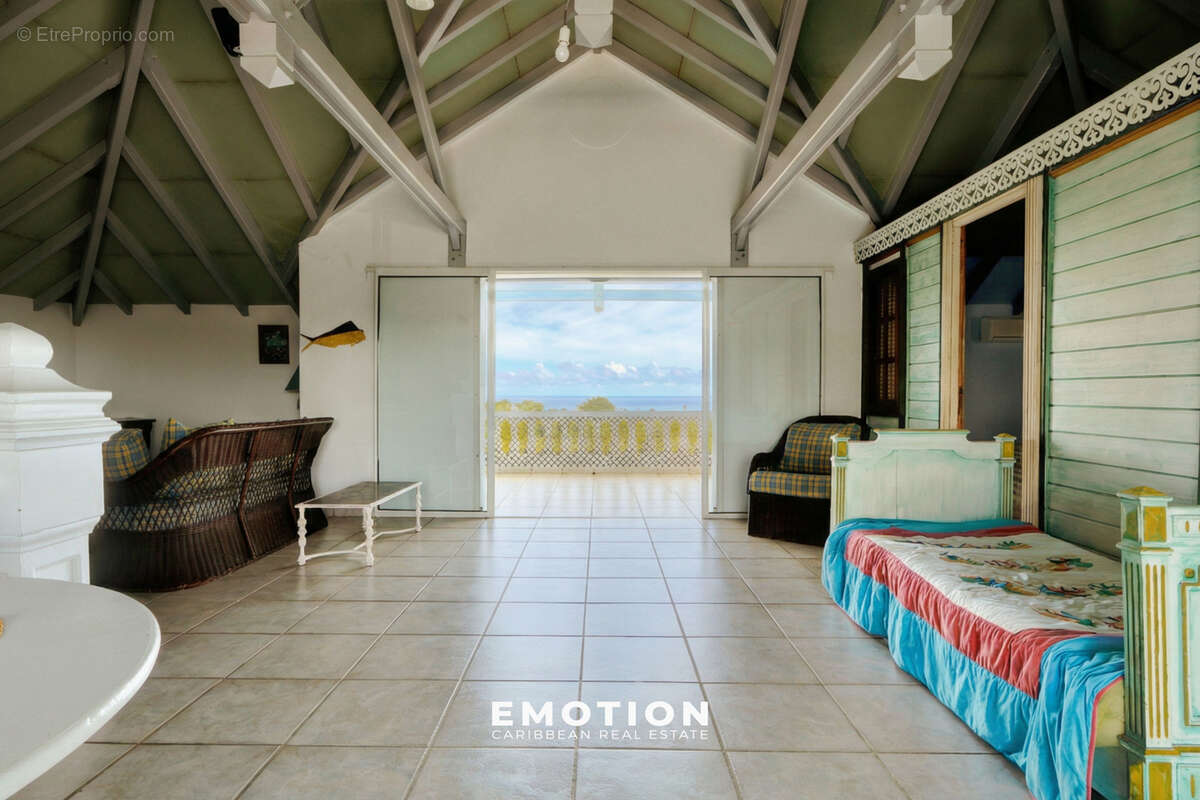 Maison à SAINTE-ROSE