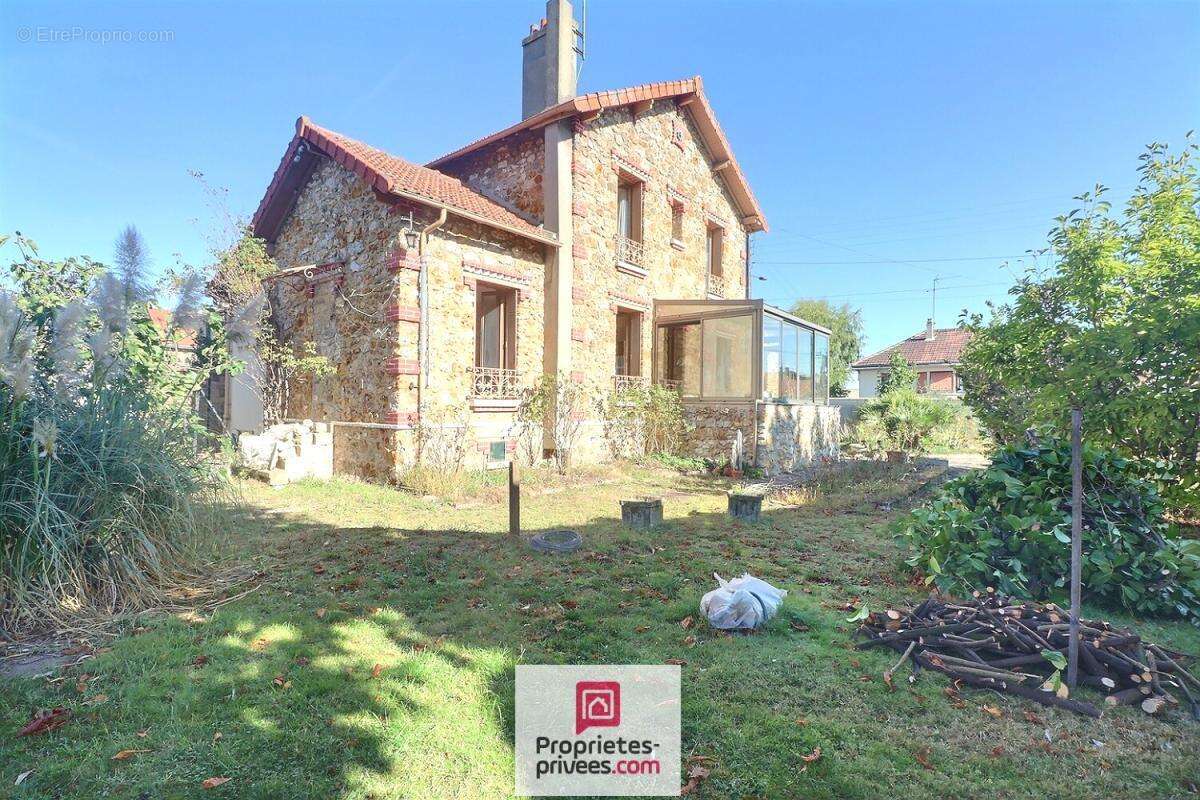 Maison à ACHERES