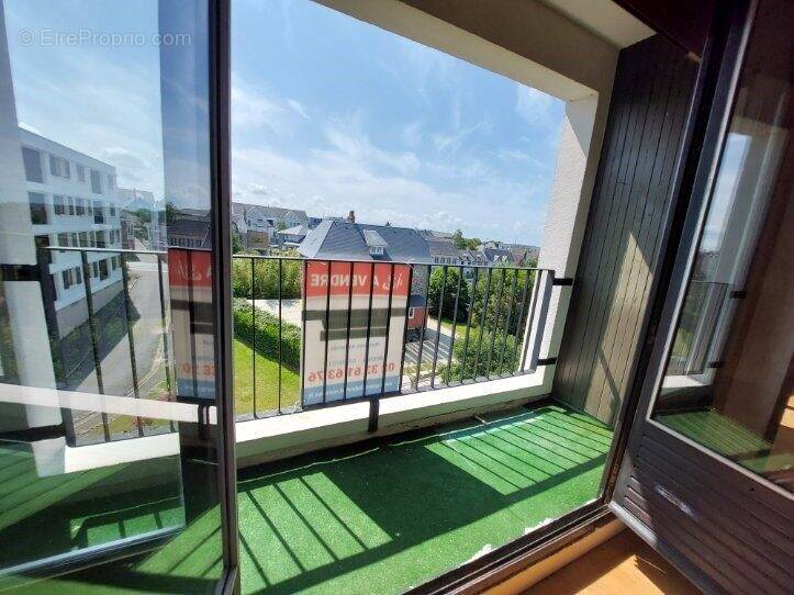 Appartement à DONVILLE-LES-BAINS