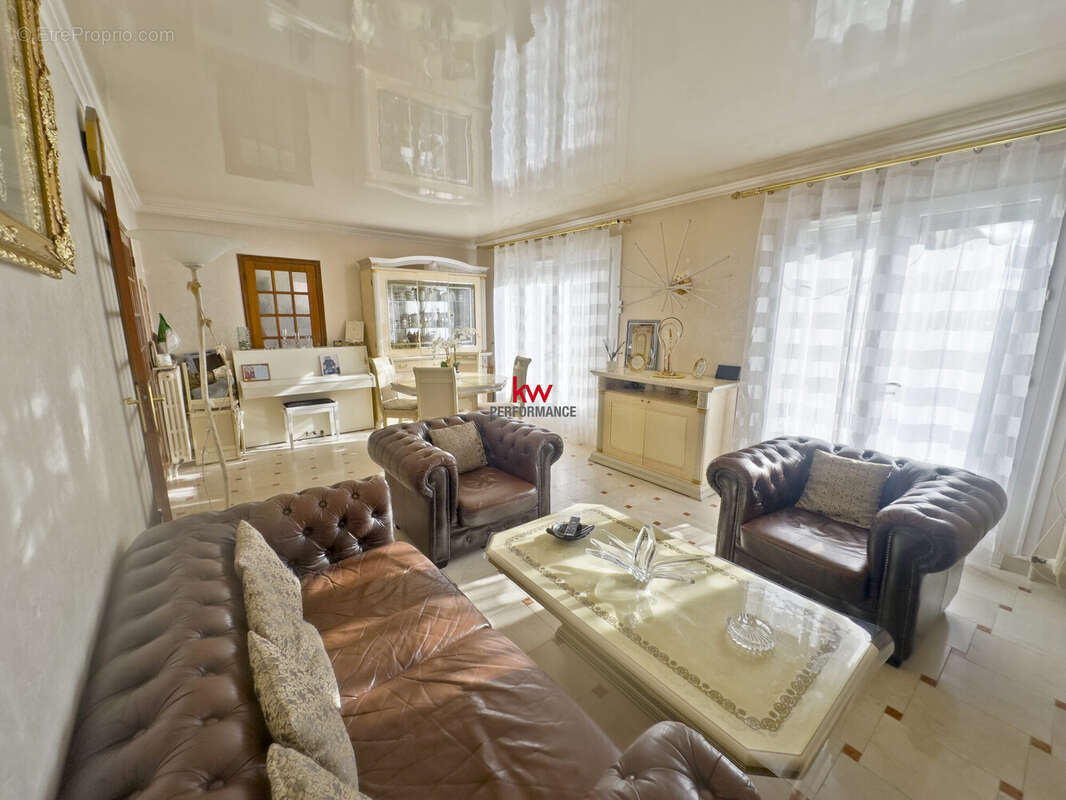 Maison 199 m² à Sarcelles  - photo 4