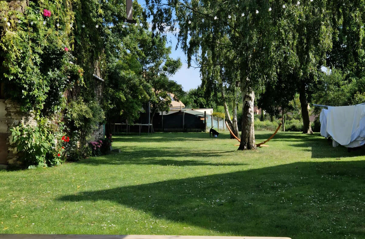 Maison à BAZAINVILLE