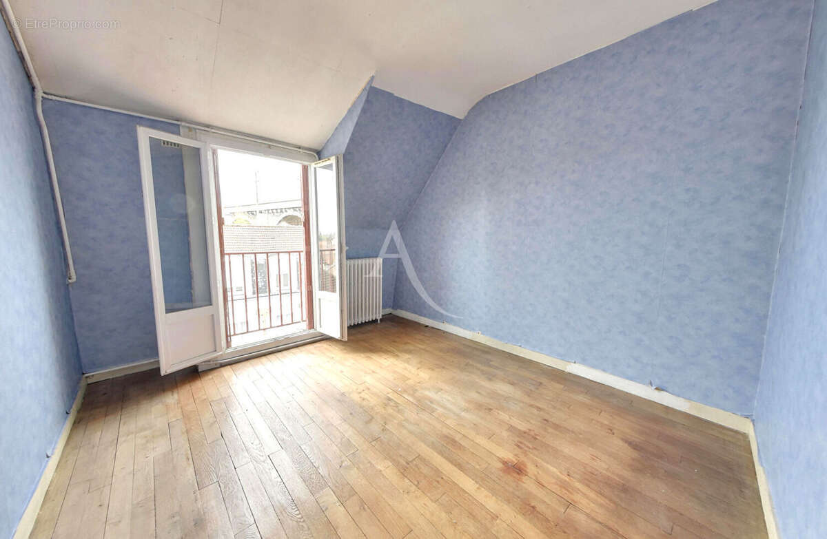 Appartement à LE PERREUX-SUR-MARNE