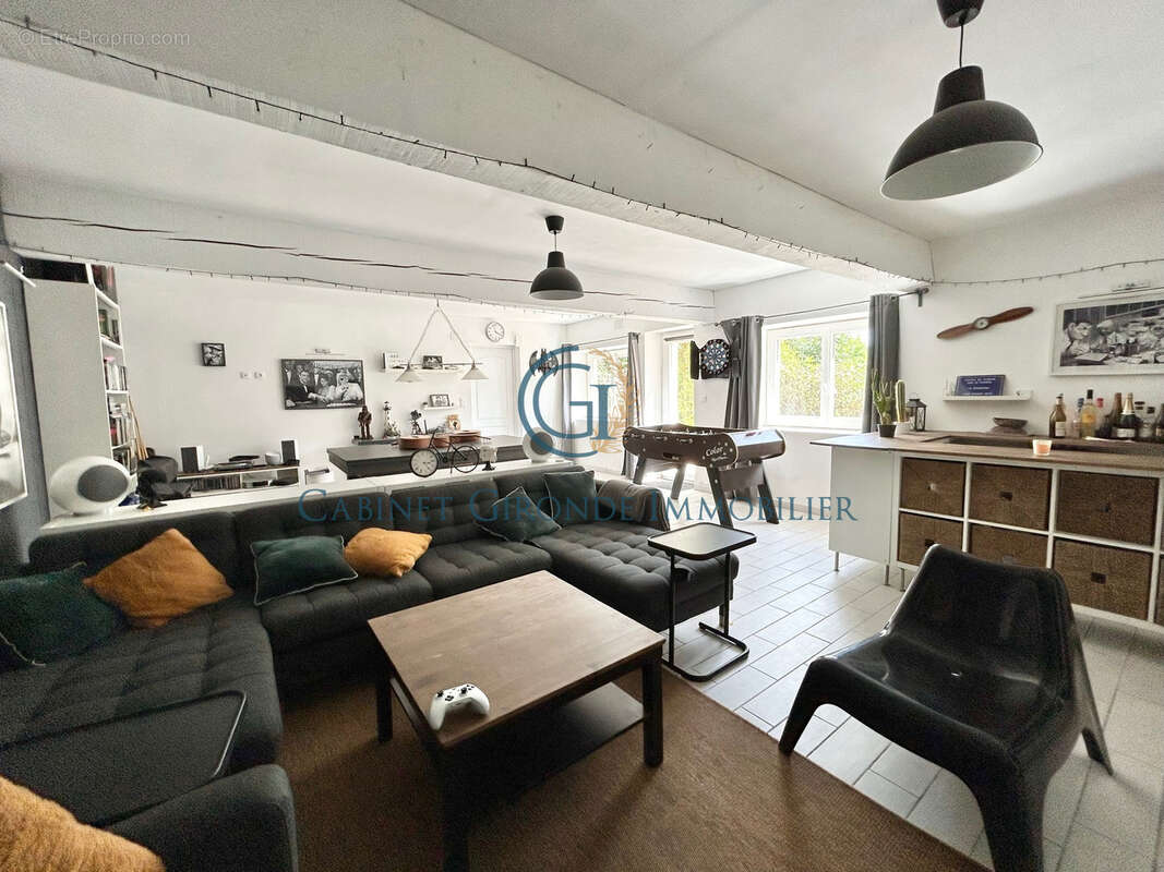 Maison à CASTETS-EN-DORTHE