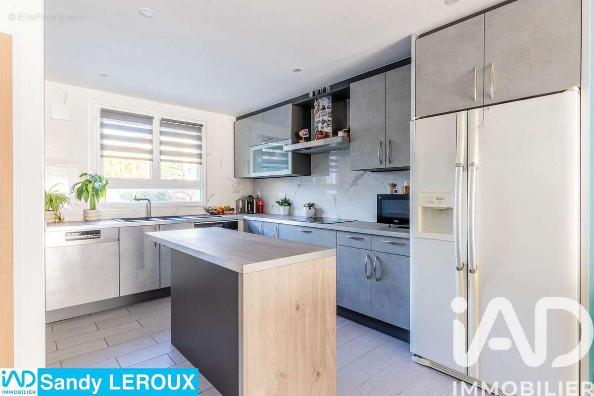 Photo 3 - Maison à VARENNES-JARCY